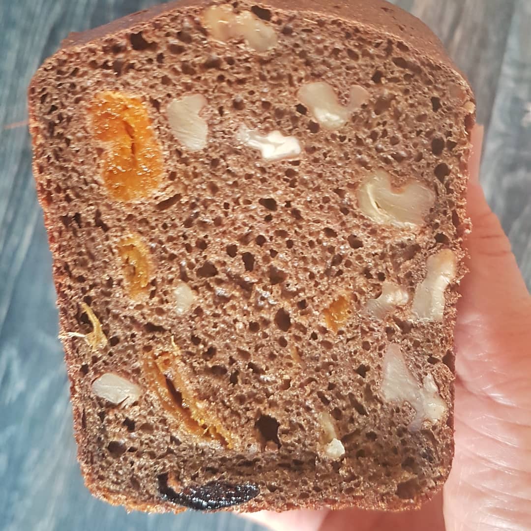 Десертный с сухофруктами и орехами. Десертный с сухофруктами и орехами.