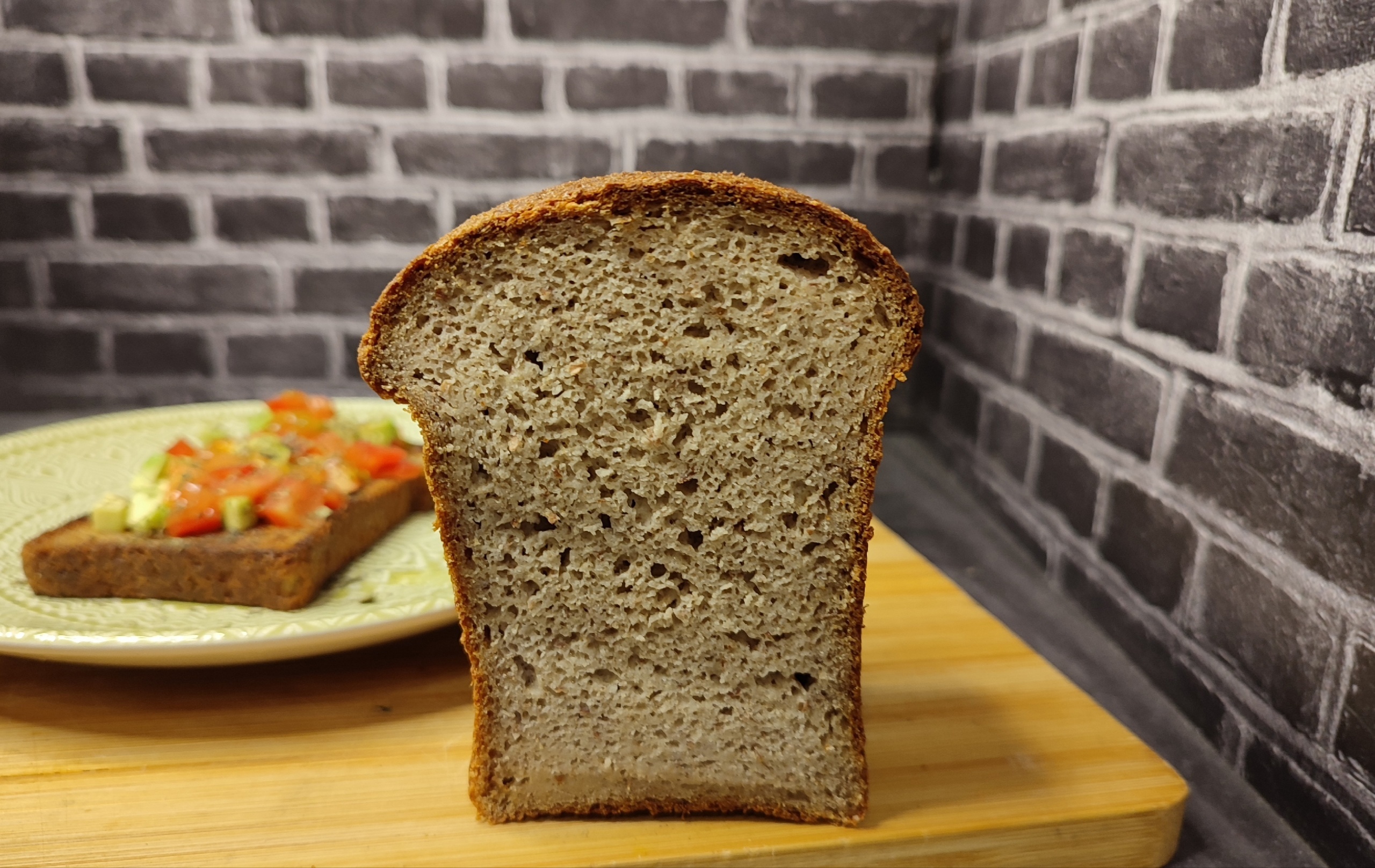 Хлеб счастья рецепт. Гречневый хлеб. Хлеб в лаборатории. No gluten.